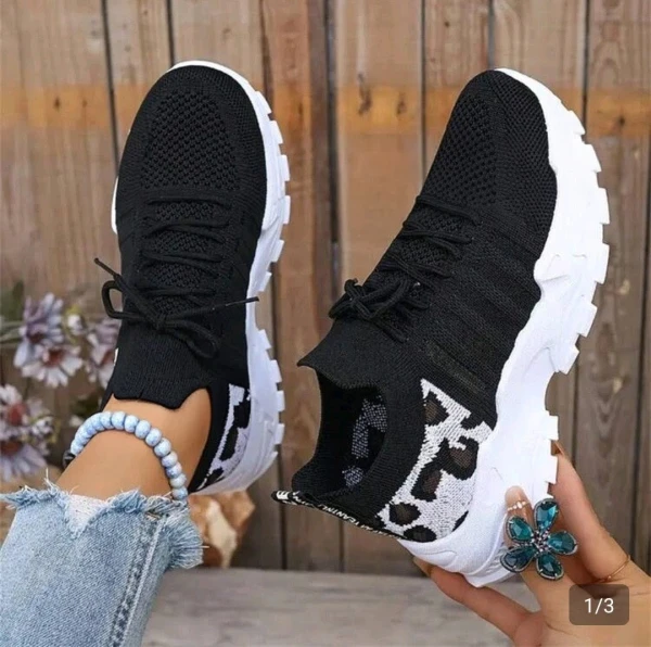 Zapatillas de Color negro's foto | D'Rodríguez Shop |  BizneCubano